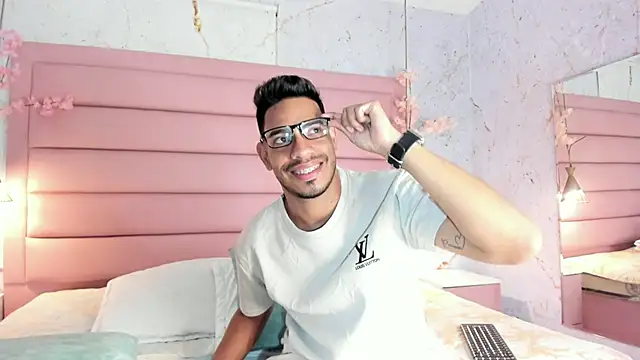 ETHAN DRAVEN online show from 09-11-25, 07:25