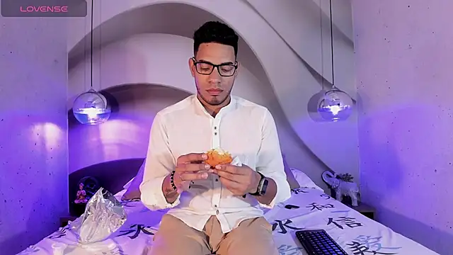 ETHAN DRAVEN online show from 09-23-25, 12:08