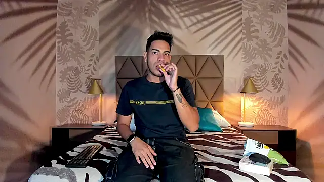 ETHAN DRAVEN online show from 09-25-25, 07:17