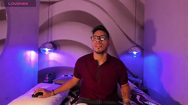 ETHAN DRAVEN online show from 10-20-25, 07:36