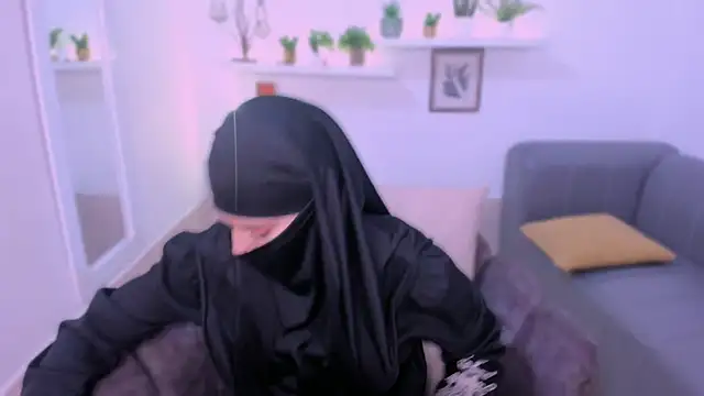 Snapshot of salma_arabicc chatting on 02-21-26, 04:13 salma arabicc online show from 02-21-26, 04:13