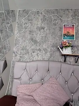 Snapshot of Devil_AliceXo chatting on 10-03-25, 04:48 Devil AliceXo online show from 10-03-25, 04:48