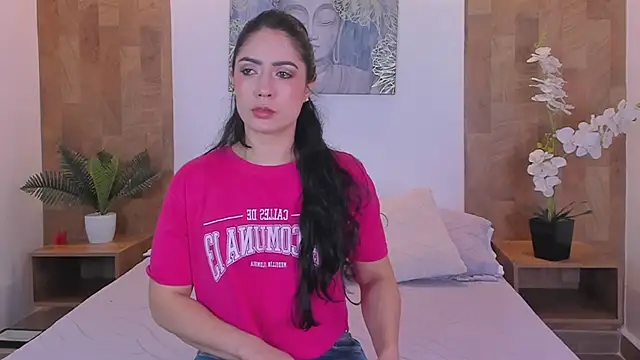 Snapshot of isabella_winkler chatting on 04-02-26, 10:57 isabella winkler online show from 04-02-26, 10:57
