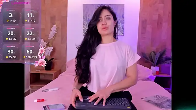Snapshot of isabella_winkler chatting on 04-28-26, 11:04 isabella winkler online show from 04-28-26, 11:04