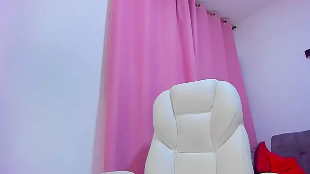 gaaby foxx online show from 11-11-25, 01:22