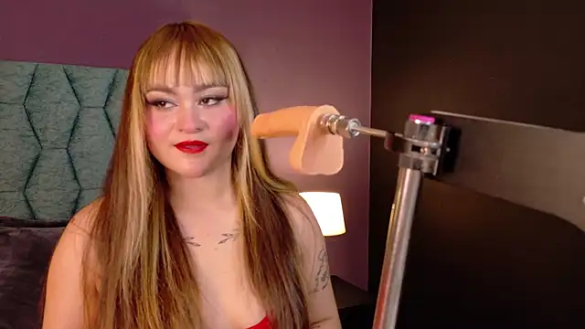 lillyrossee online show from 09-10-25, 07:14