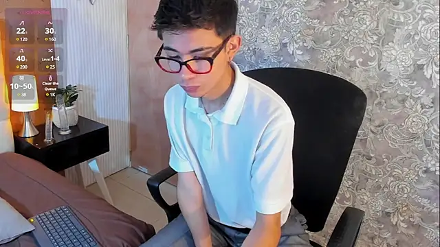 Snapshot of dads_rider chatting on 03-20-25, 04:51 dads rider online show from 03-20-25, 04:51