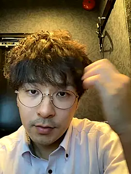 Snapshot of waka3232 chatting on 09-24-25, 11:35 waka3232 online show from 09-24-25, 11:35