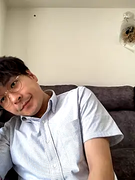 Snapshot of waka3232 chatting on 09-26-25, 02:48 waka3232 online show from 09-26-25, 02:48