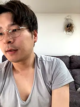 Snapshot of waka3232 chatting on 10-09-25, 12:41 waka3232 online show from 10-09-25, 12:41