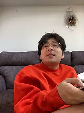 Snapshot of waka3232 chatting on 10-26-25, 11:53 waka3232 online show from 10-26-25, 11:53