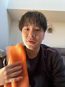 waka3232 online show from 12-04-25, 12:20