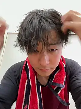 Snapshot of waka3232 chatting on 02-25-26, 04:00 waka3232 online show from 02-25-26, 04:00