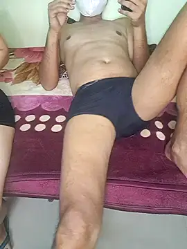 Cute-Zarina online show from 10-10-25, 05:34