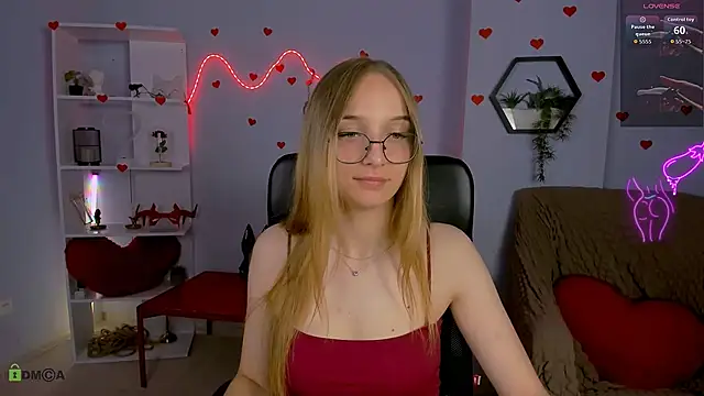 kiki swan online show from 05-19-26, 08:37