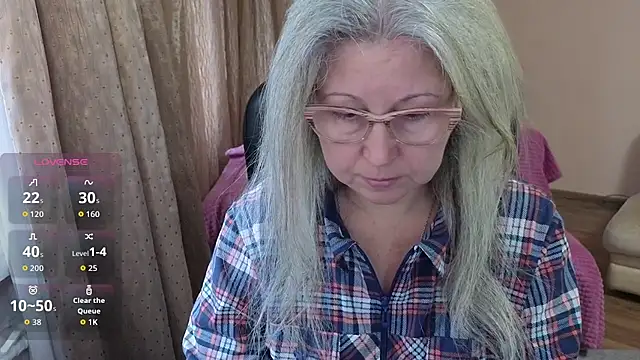 Wane Witch online show from 11-23-25, 06:02