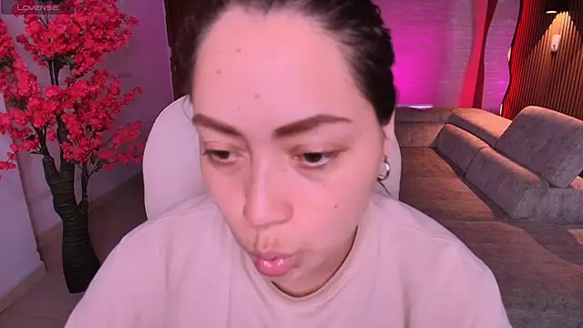 heidy johns online show from 05-06-26, 03:13