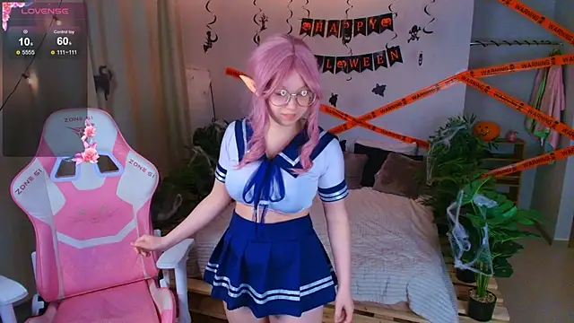 Daine Pastry online show from 10-21-25, 02:29