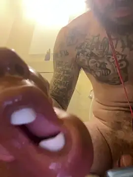 Snapshot of bangherbhb chatting on 03-05-25, 11:05 bangherbhb online show from 03-05-25, 11:05