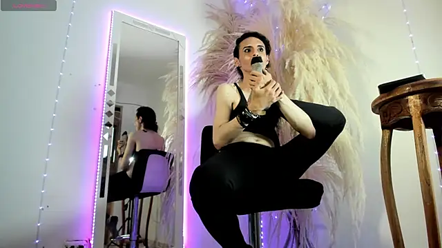 arthemisa hot online show from 03-20-25, 12:51