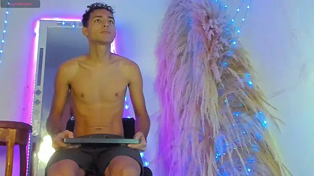 arthemisa hot online show from 10-20-25, 01:22