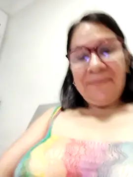 victoria wayne online show from 05-11-26, 10:32