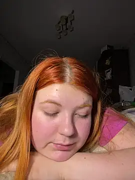 Snapshot of Dreamy_Desire chatting on 03-21-25, 08:50 Dreamy Desire online show from 03-21-25, 08:50