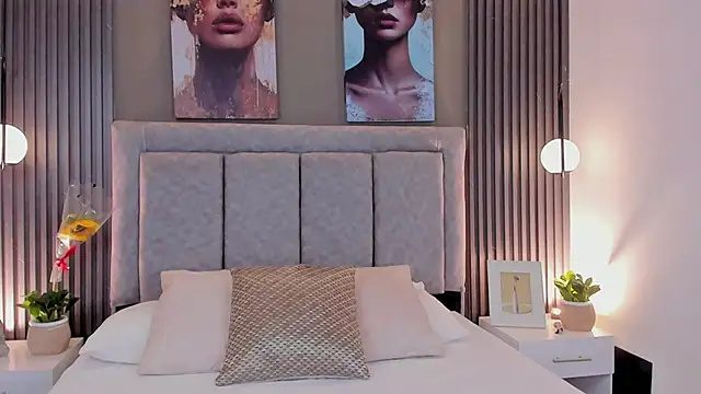 GiannaColling1 online show from 09-14-25, 01:54