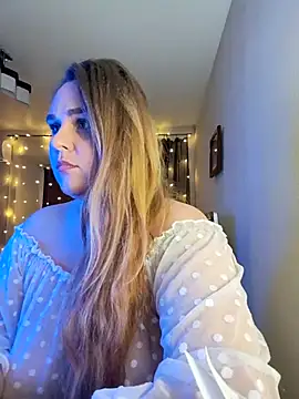 Snapshot of Juicy_PeachLux chatting on 03-19-26, 06:01 Juicy PeachLux online show from 03-19-26, 06:01