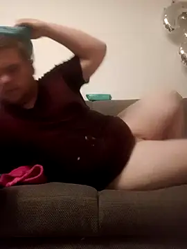 Derbaer1990 online show from 09-12-25, 06:52