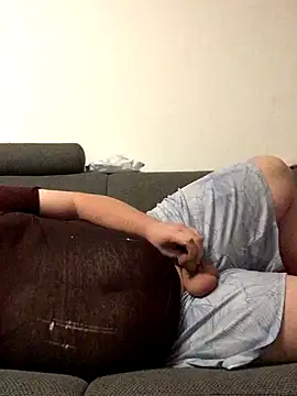 Derbaer1990 online show from 11-11-25, 07:36