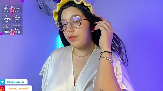 chelsea  coo online show from 03-15-25, 04:24