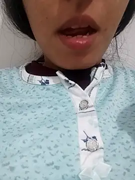 saraaxx1 online show from 11-17-25, 10:10