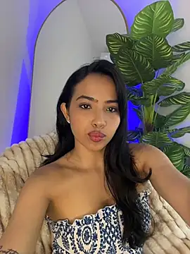  Emily Thompson  online show from 03-26-26, 03:12