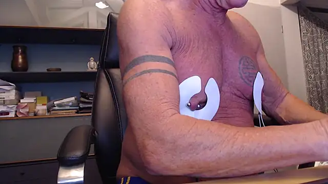 munichrubber online show from 12-28-24, 04:41