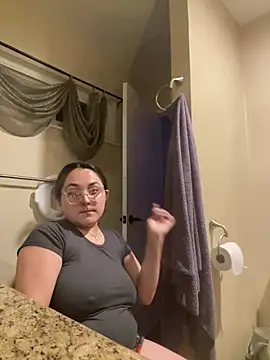 sexy milfbell online show from 03-11-25, 12:06