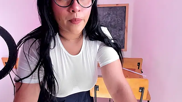 grace tom online show from 05-08-26, 03:56