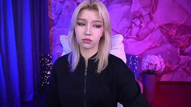 SelenaIris online show from 10-02-25, 07:04