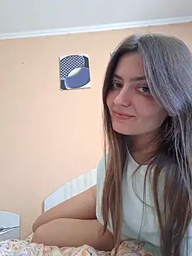 Snapshot of Beatris7 chatting on 03-15-25, 11:51 Beatris7 online show from 03-15-25, 11:51