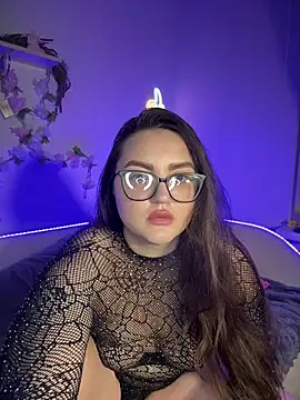 MiraLuccian online show from 10-09-25, 08:40