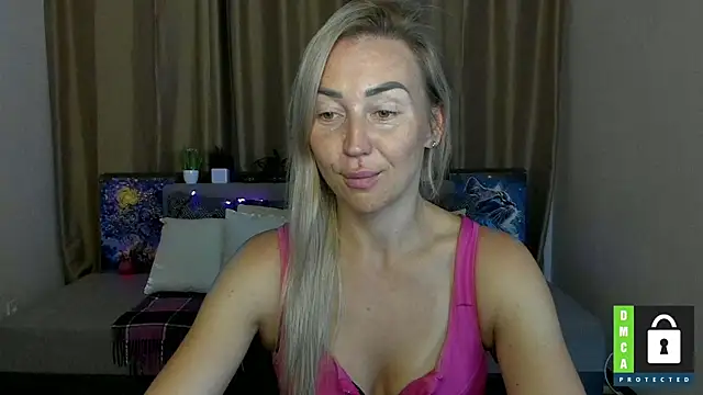 Snapshot of Kiss_julli88I chatting on 09-23-25, 05:27 Kiss julli88I online show from 09-23-25, 05:27