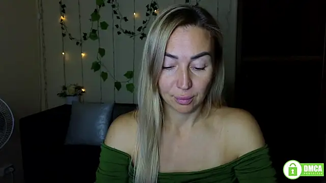 Snapshot of Kiss_julli88I chatting on 10-03-25, 05:32 Kiss julli88I online show from 10-03-25, 05:32