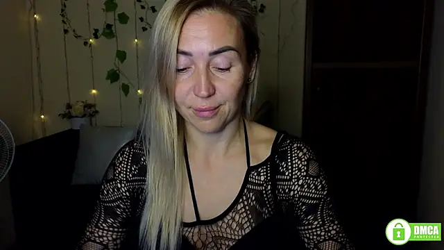 Snapshot of Kiss_julli88I chatting on 10-04-25, 05:22 Kiss julli88I online show from 10-04-25, 05:22