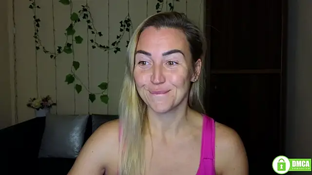 Snapshot of Kiss_julli88I chatting on 11-02-25, 06:21 Kiss julli88I online show from 11-02-25, 06:21