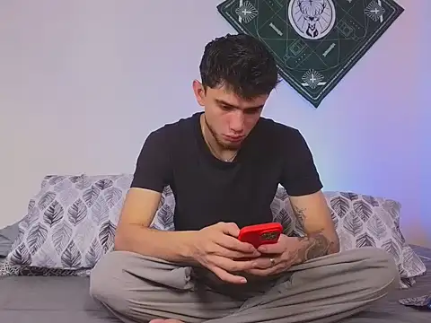 samevansx  online show from 09-26-25, 01:59