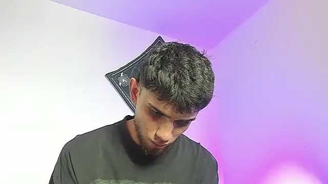 samevansx  online show from 05-17-26, 06:04