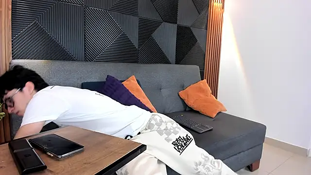 troy rouge online show from 03-12-25, 07:06