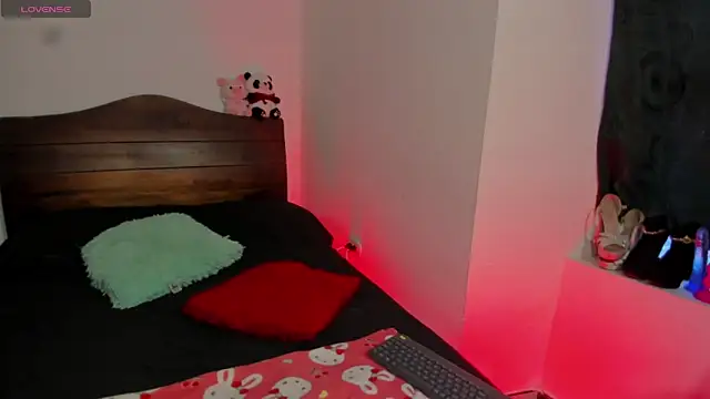 vella sex online show from 11-15-25, 05:31