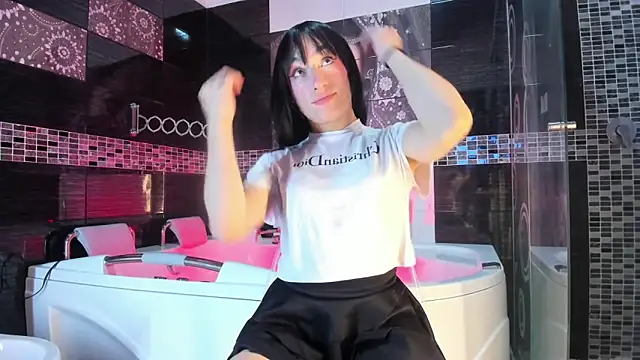 Small Hot19 online show from 10-16-25, 10:38