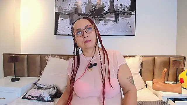 AlessandraLeroy online show from 06-15-26, 12:29